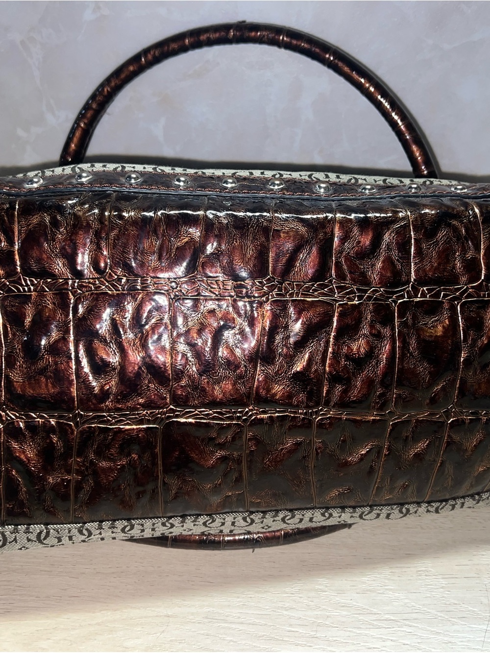 Vintage Guess Y2K Monogram Hobo Bag Bronze Croc Embossed Studded Purse - Picture 3 of 7